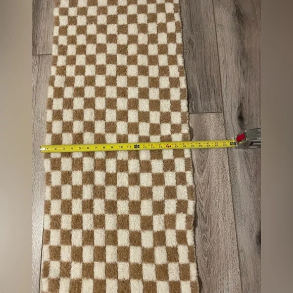 FREE PEOPLE Checkers Carry On
Scarf Set - Picture 10 of 11